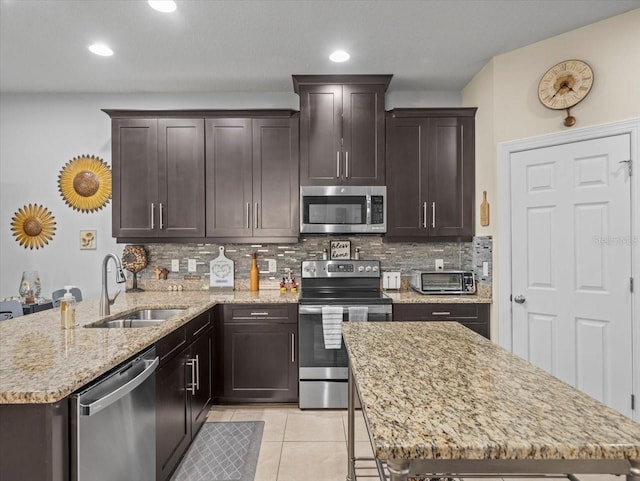 602 Cabernet Way, Oldsmar, FL 34677 - photo 3