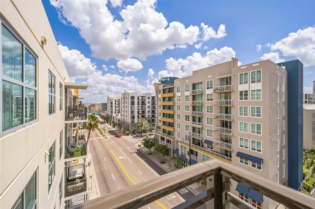 1120 E Kennedy Blvd Unit 615, Tampa, FL 33602 - balcony featuring a view of city