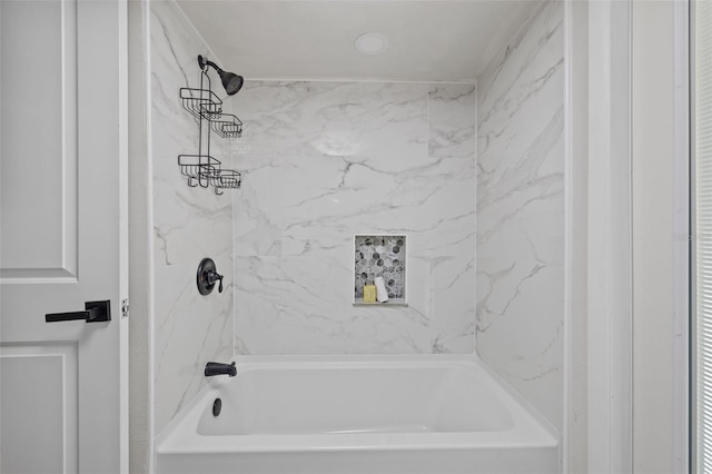 1905 Oro Ct, Clearwater, FL 33764 - bathroom featuring bathtub / shower combination