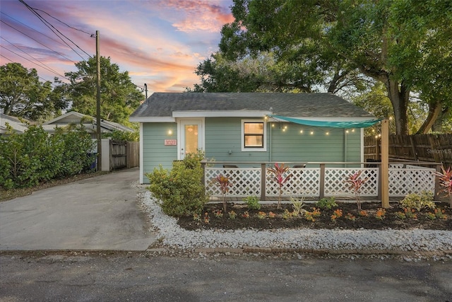 3027 Burlington Ave N, Saint Petersburg, FL 33713 - photo 2