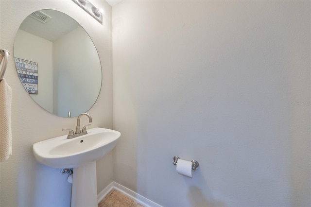 618 Wheaton Trent Pl, Tampa, FL 33619 - photo 21