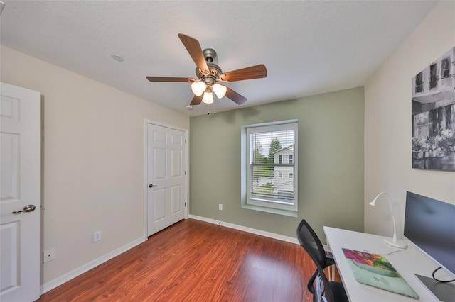 618 Wheaton Trent Pl, Tampa, FL 33619 - photo 33