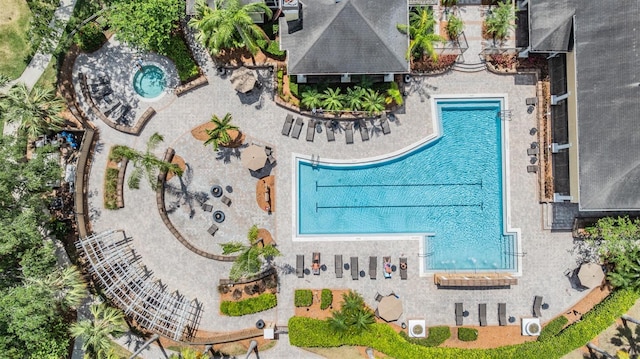 10103 Courtney Oaks Cir Unit 103, Tampa, FL 33619 - drone / aerial view