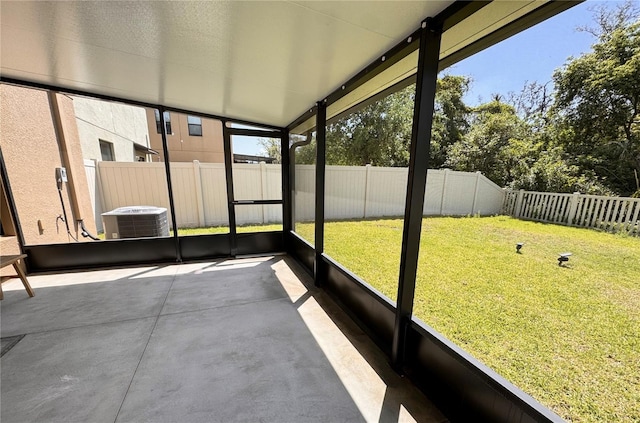12717 Lemon Pepper Dr, Riverview, FL 33578 - unfurnished sunroom with vaulted ceiling