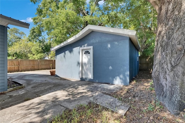 2920 N 11th St, Tampa, FL 33605 - view of outbuilding featuring an outbuilding and a fenced backyard