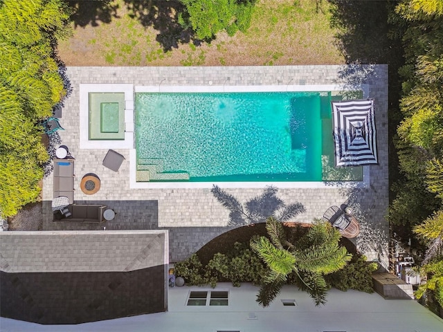3607 W Roland St, Tampa, FL 33609 - drone / aerial view