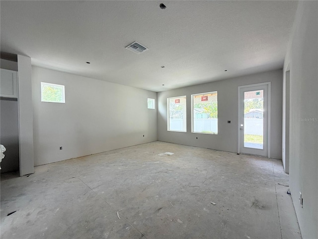 1828 27th Ave N, Saint Petersburg, FL 33713 - spare room featuring healthy amount of natural light