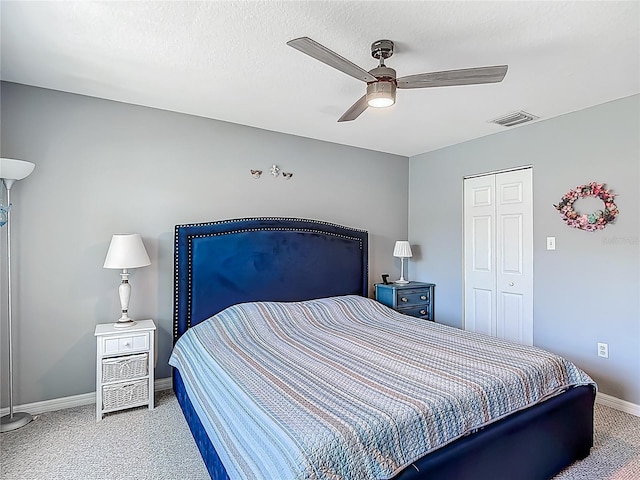 3611 Pine Knot Dr, Valrico, FL 33596 - carpeted bedroom featuring a ceiling fan, visible vents, a closet, and baseboards