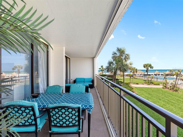1430 Gulf Blvd Unit 102, Clearwater Beach, FL 33767 - balcony featuring a water view
