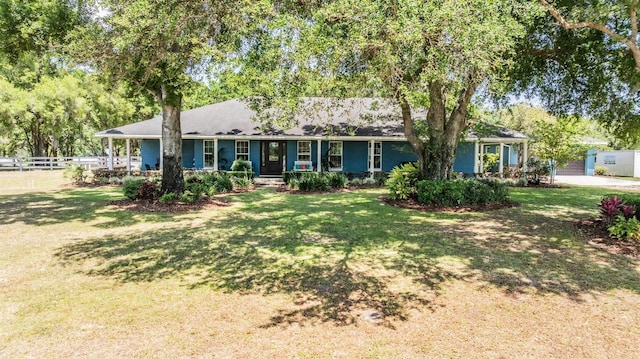 25601 Hutcheson Ln, Sorrento, FL 32776 - single story home featuring fence, a front yard, and a porch