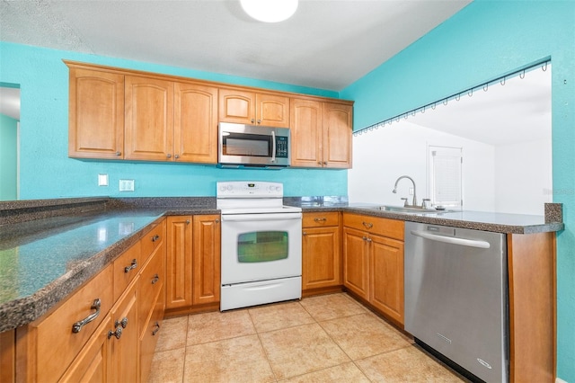 4732 W Wyoming Ave, Tampa, FL 33616 - photo 5