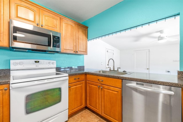 4732 W Wyoming Ave, Tampa, FL 33616 - photo 24