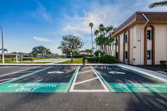 5108 Brittany Dr S Unit 607, Saint Petersburg, FL 33715 - view of uncovered parking lot