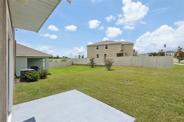 7530 Broad Pointe Dr, Zephyrhills, FL 33540 - view of yard featuring a patio