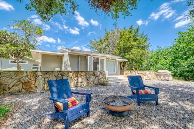 898 Cypress Lakeview Ct, Tarpon Springs, FL 34688 - view of patio / terrace with an outdoor fire pit