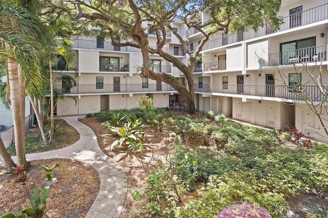 105 4th Ave NE Unit 219, Saint Petersburg, FL 33701 - view of surrounding community