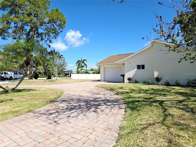 8719 Sunlit Cove Dr NE, Saint Petersburg, FL 33702 - photo 2