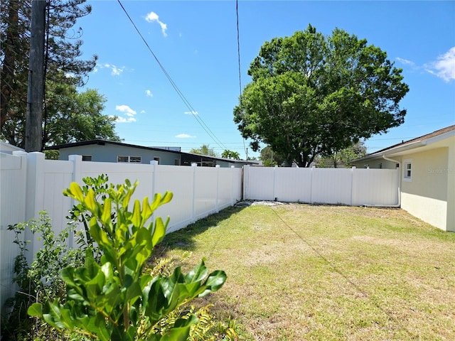 8719 Sunlit Cove Dr NE, Saint Petersburg, FL 33702 - photo 32