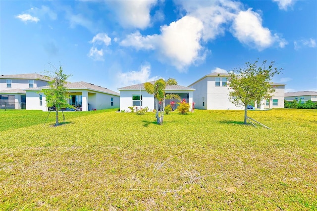 6333 Milestone Loop, Palmetto, FL 34221 - view of yard