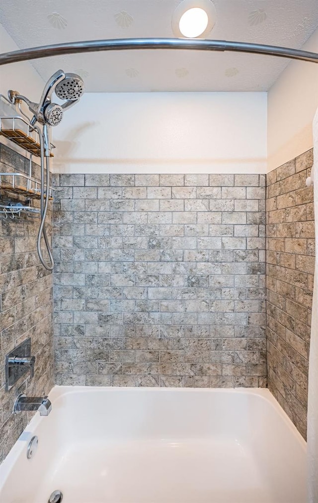 full bath with shower / bathing tub combination