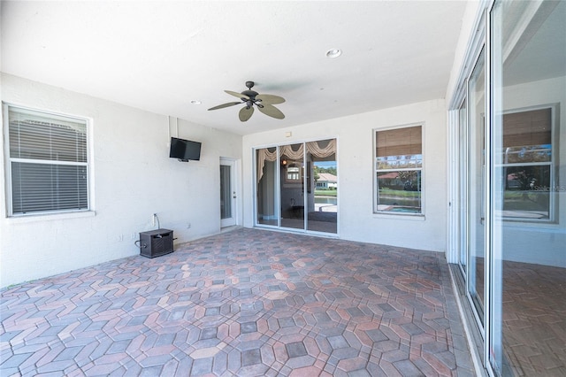 18002 Forest Retreat Ln, Tampa, FL 33647 - photo 92