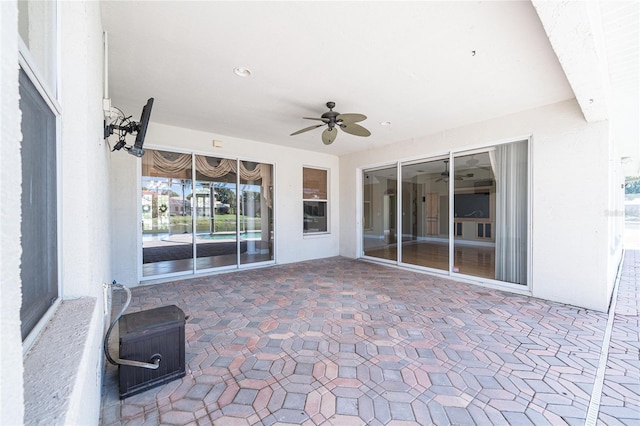 18002 Forest Retreat Ln, Tampa, FL 33647 - photo 93