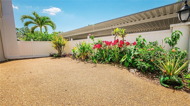 1655 S Highland Ave Unit F126, Clearwater, FL 33756 - view of yard featuring fence