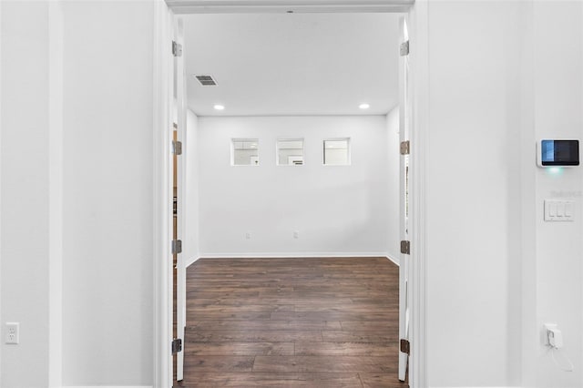 33263 Sycamore Leaf Dr, Wesley Chapel, FL 33545 - hallway featuring wood finished floors and recessed lighting