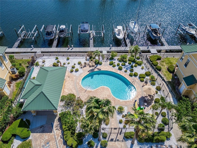 6451 Sunset Bay Cir, Apollo Beach, FL 33572 - birds eye view of property featuring a water view