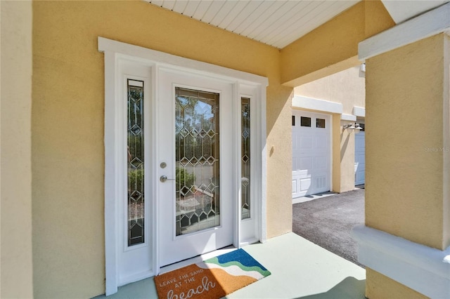 6451 Sunset Bay Cir, Apollo Beach, FL 33572 - entrance to property with stucco siding