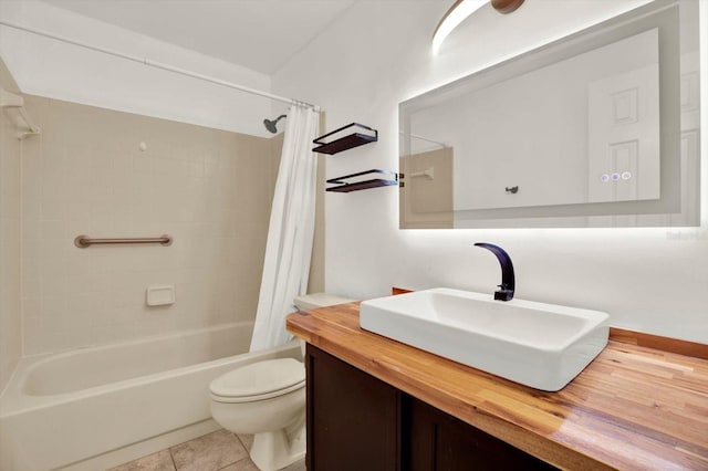 9603 Sunnyoak Dr, Riverview, FL 33569 - full bathroom with shower / tub combo, toilet, vanity, and tile patterned floors