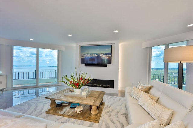 3435 Bayshore Blvd Unit 2100P, Tampa, FL 33629 - living area featuring recessed lighting