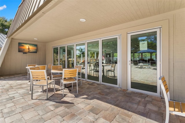 4769 Stoneview Cir, Oldsmar, FL 34677 - view of patio with outdoor dining area