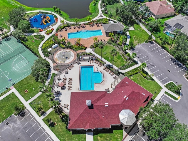7413 Surrey Wood Ln, Apollo Beach, FL 33572 - drone / aerial view of a pool