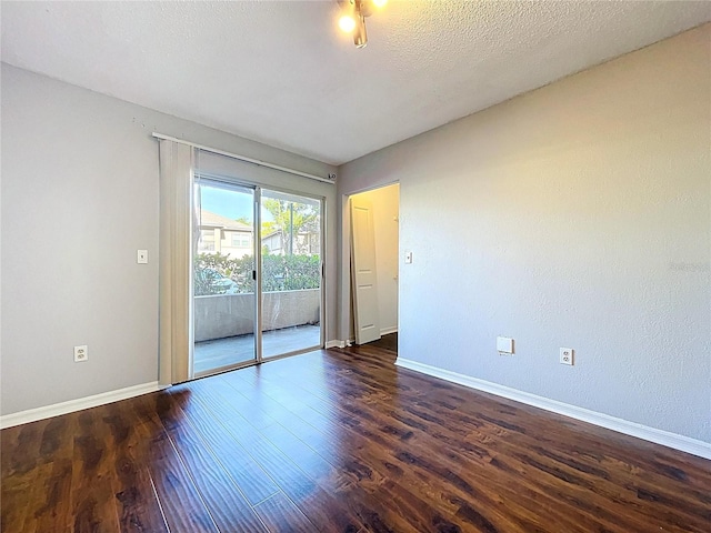810 Island Walk Dr Unit 810, Tampa, FL 33602 - unfurnished room with wood finished floors and baseboards