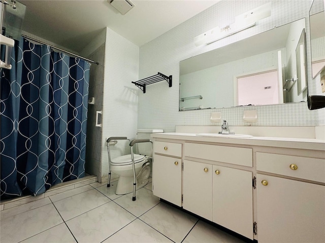 203 Rickenbacker Dr, Sun City Center, FL 33573 - photo 11