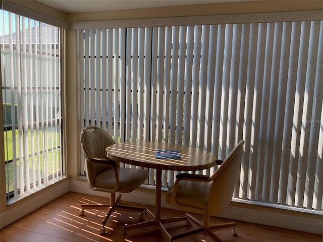 776 Lakewood Dr, Palm Harbor, FL 34684 - view of sunroom