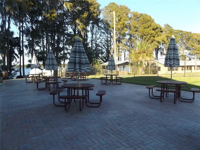 776 Lakewood Dr, Palm Harbor, FL 34684 - view of property's community with a yard and fence