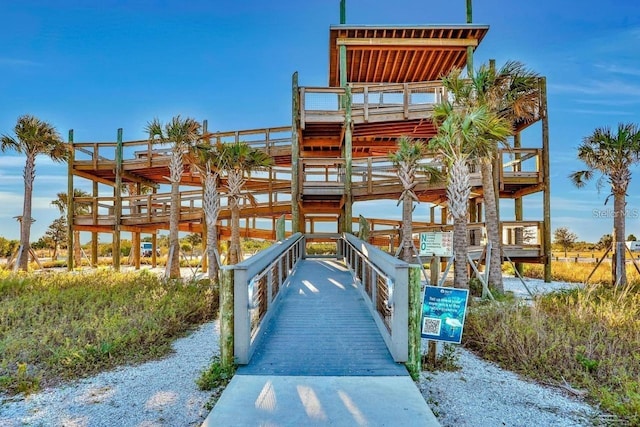 907 Golf Island Dr, Apollo Beach, FL 33572 - view of home's community