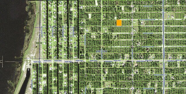 911 Bougainville Dr, Indian Lake Estates, FL 33855 - photo 4