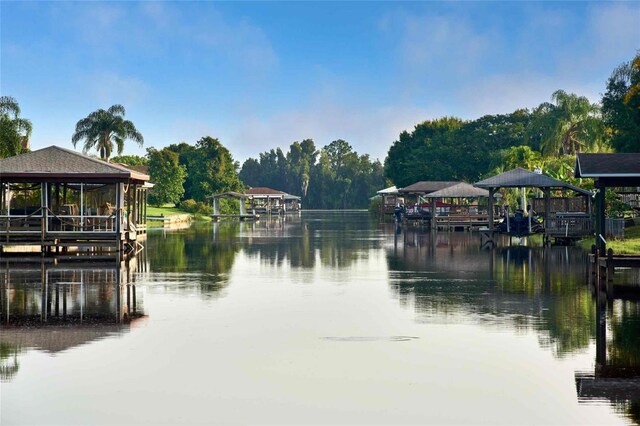 911 Bougainville Dr, Indian Lake Estates, FL 33855 - photo 9