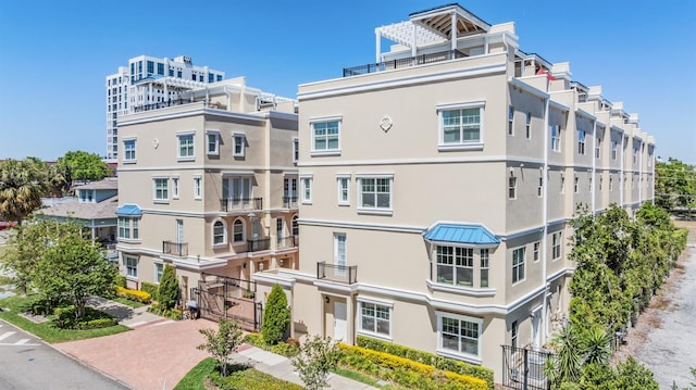 409 Regent Ln N, Saint Petersburg, FL 33701 - view of property
