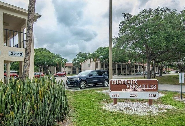 2275 62nd Ave N Unit 5202, Saint Petersburg, FL 33702 - view of parking / parking lot