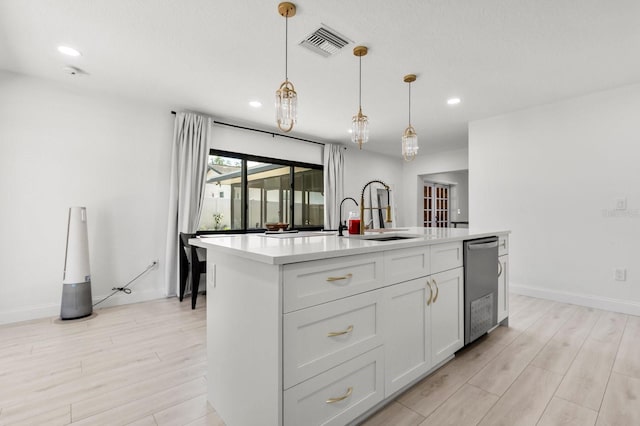 8721 N Whittier St, Tampa, FL 33617 - photo 8