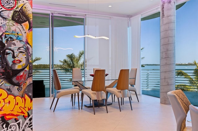 12650 7th St E, Treasure Island, FL 33706 - interior space with a wall of windows