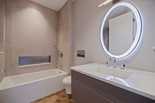 12650 7th St E, Treasure Island, FL 33706 - full bath with vanity, toilet, and shower / bathing tub combination