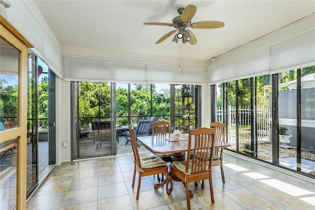 8116 Sanguinelli Rd, Land O Lakes, FL 34637 - sunroom featuring plenty of natural light and ceiling fan