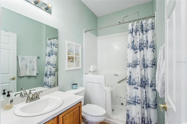 8116 Sanguinelli Rd, Land O Lakes, FL 34637 - bathroom with toilet, vanity, and a shower with shower curtain
