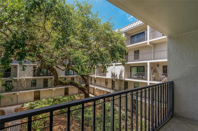 105 4th Ave NE Unit 220, Saint Petersburg, FL 33701 - view of balcony