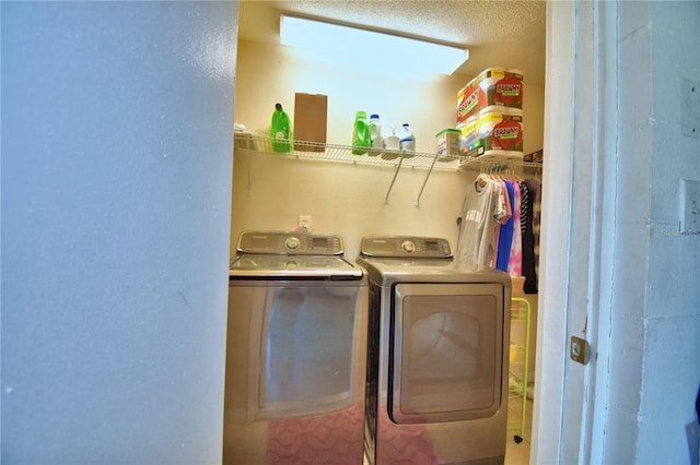 53 Paine Dr, Winter Haven, FL 33884 - clothes washing area with washer and dryer and laundry area